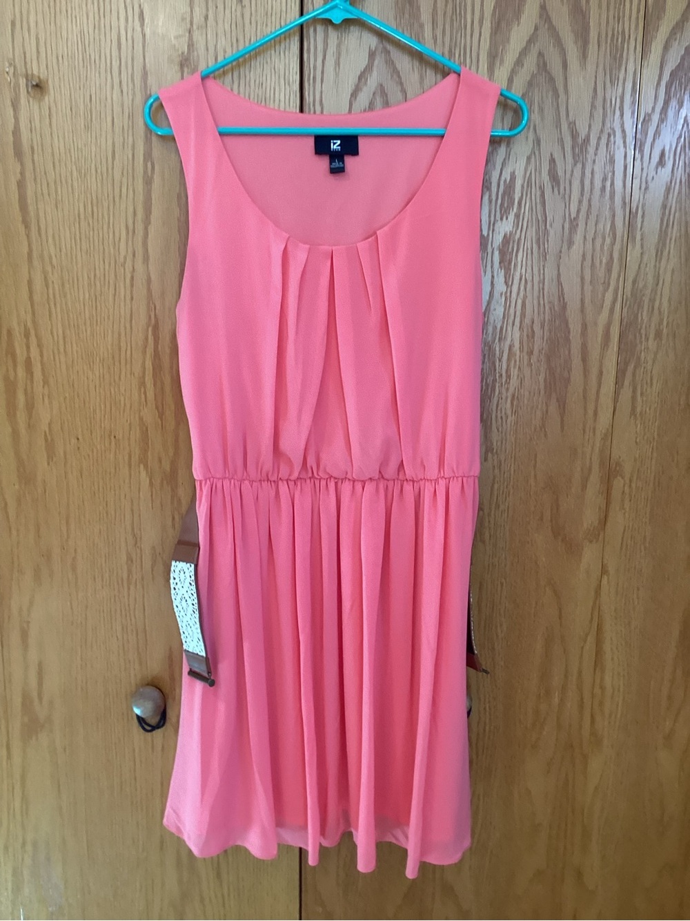Iz Byer Coral Sleeveless Pleated Midi Dress